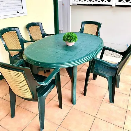 Κάμπινγκ Village Garden