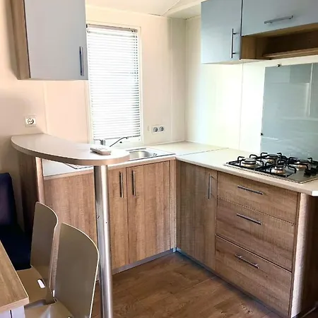 Village Garden Κάμπινγκ Ardea