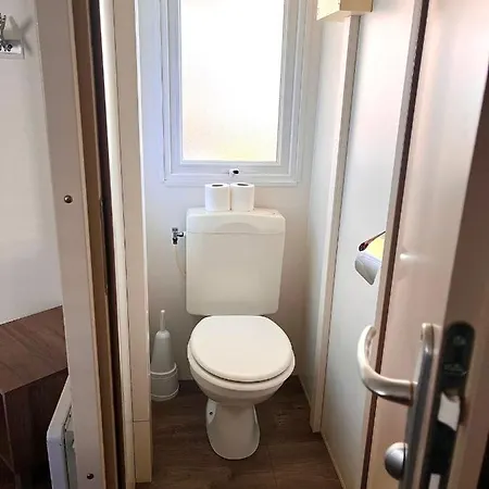 Village Garden Kamp alanı Ardea